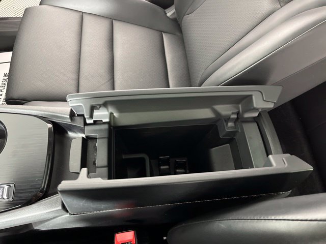 Certified 2025 Nissan Rogue SV w/ SV Premium Package FWD image 29