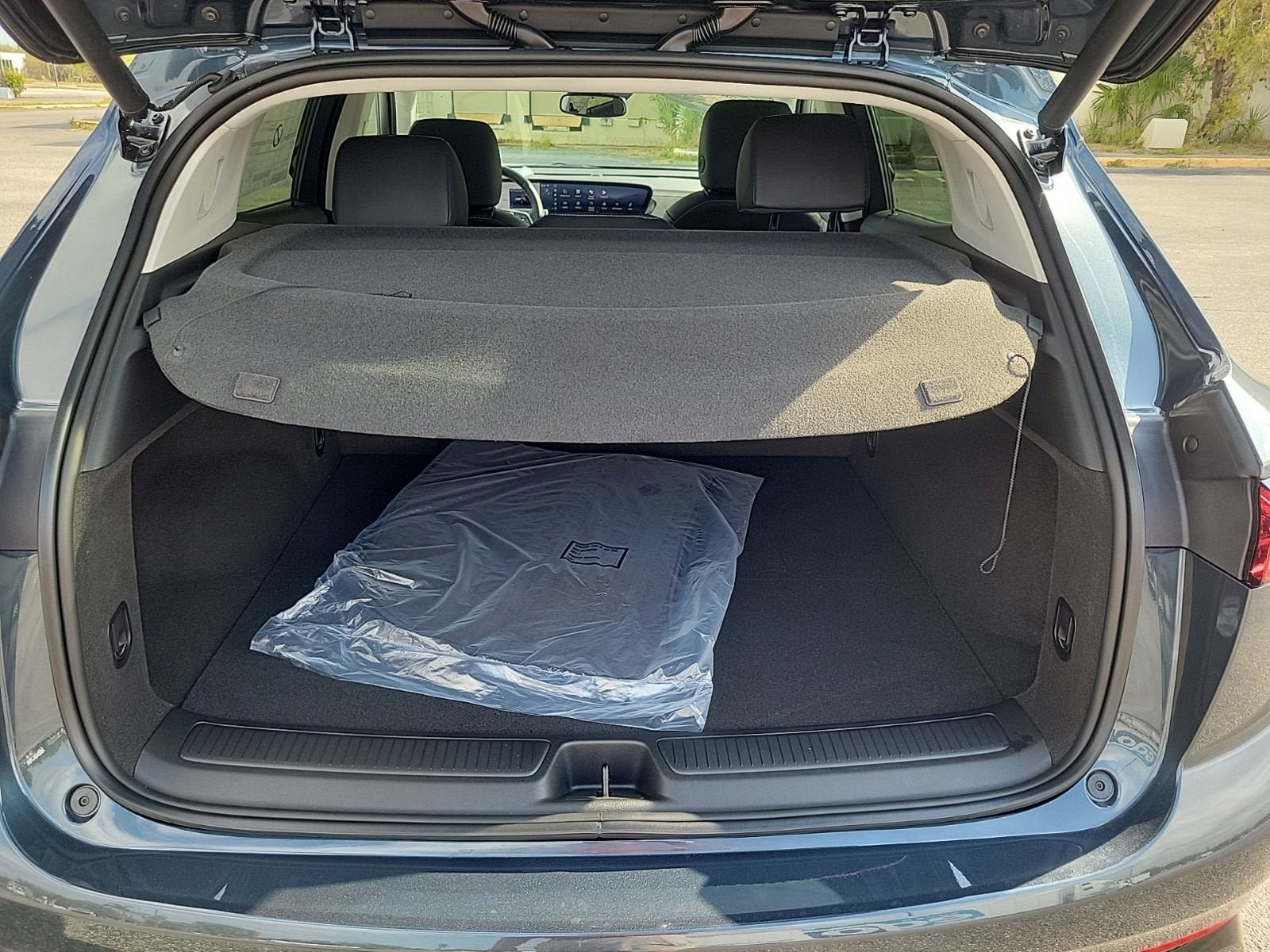 New 2026 Buick Envision Sport Touring AWD/4WD image 7