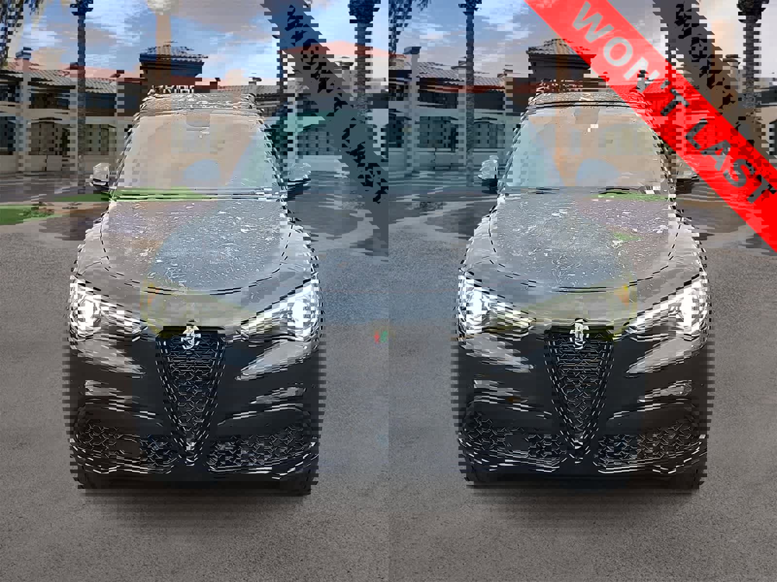 Used 2019 Alfa Romeo Stelvio w/ Nero Edizione image 3