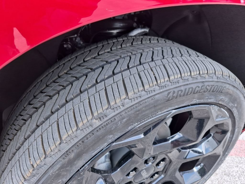 New 2026 GMC Yukon Denali AWD/4WD image 16