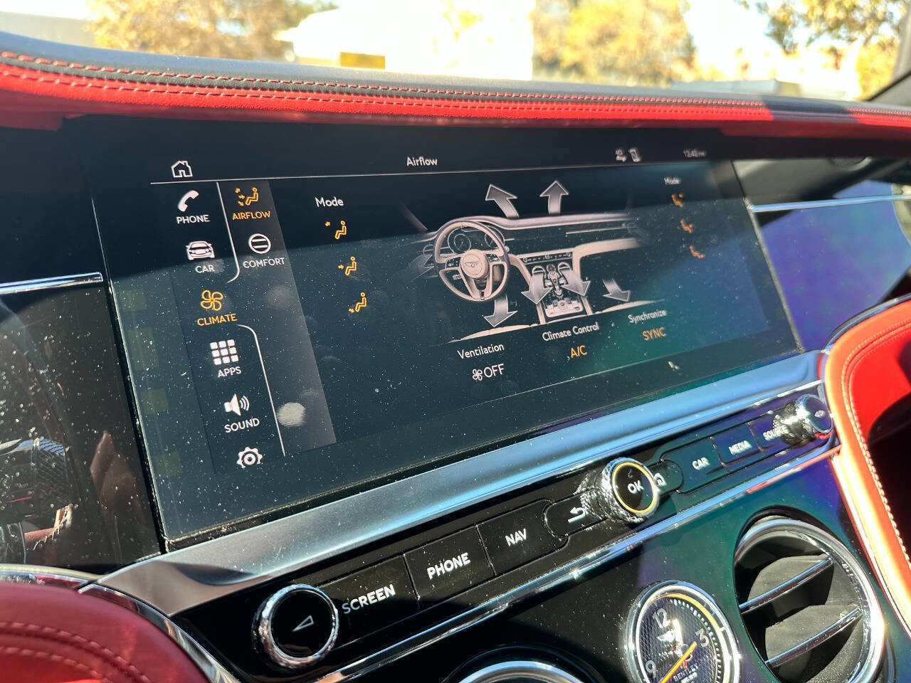 Used 2020 Bentley Continental GT image 34