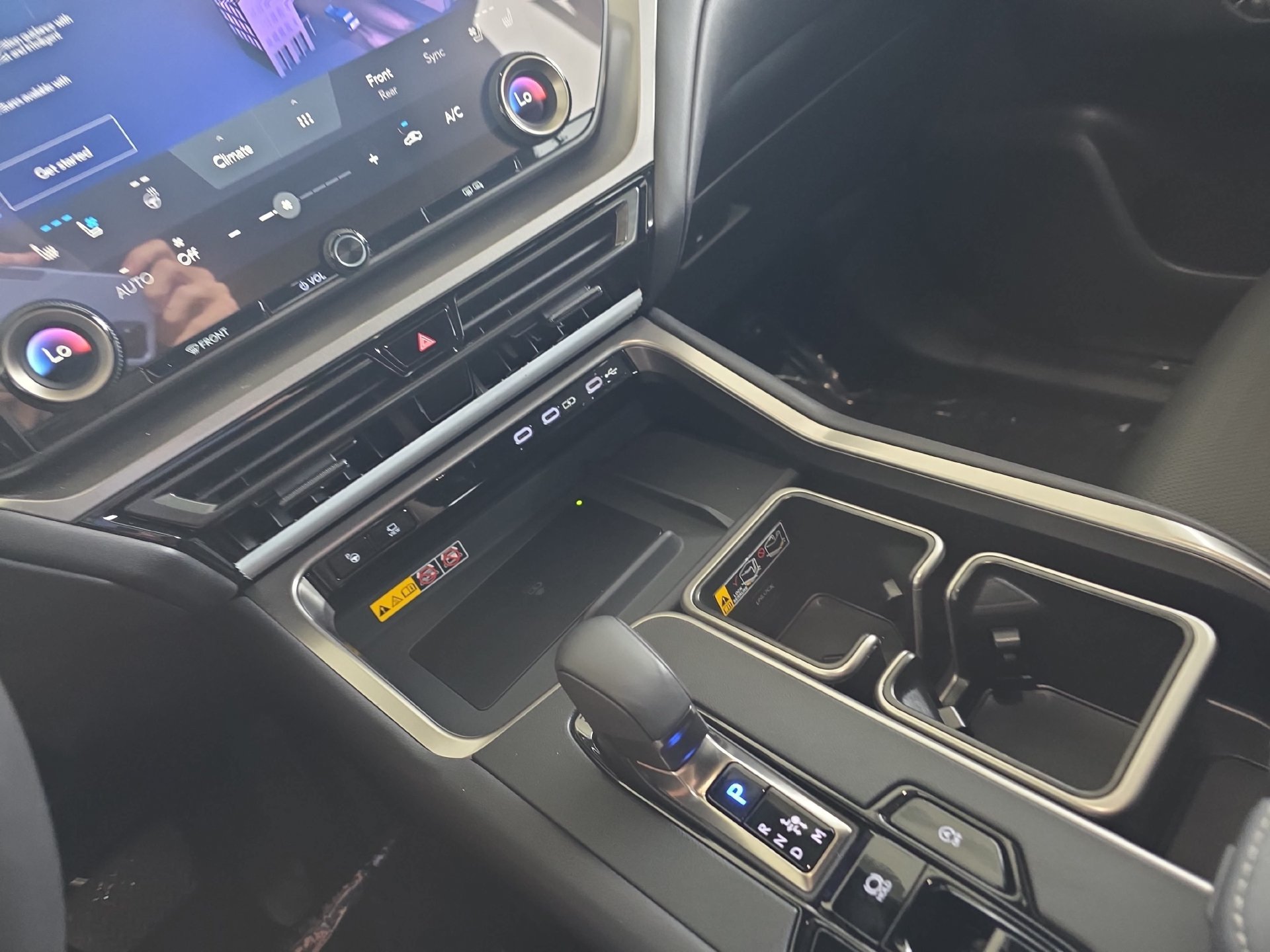 Used 2024 Lexus TX 350 FWD w/ Captains Chair Package image 25