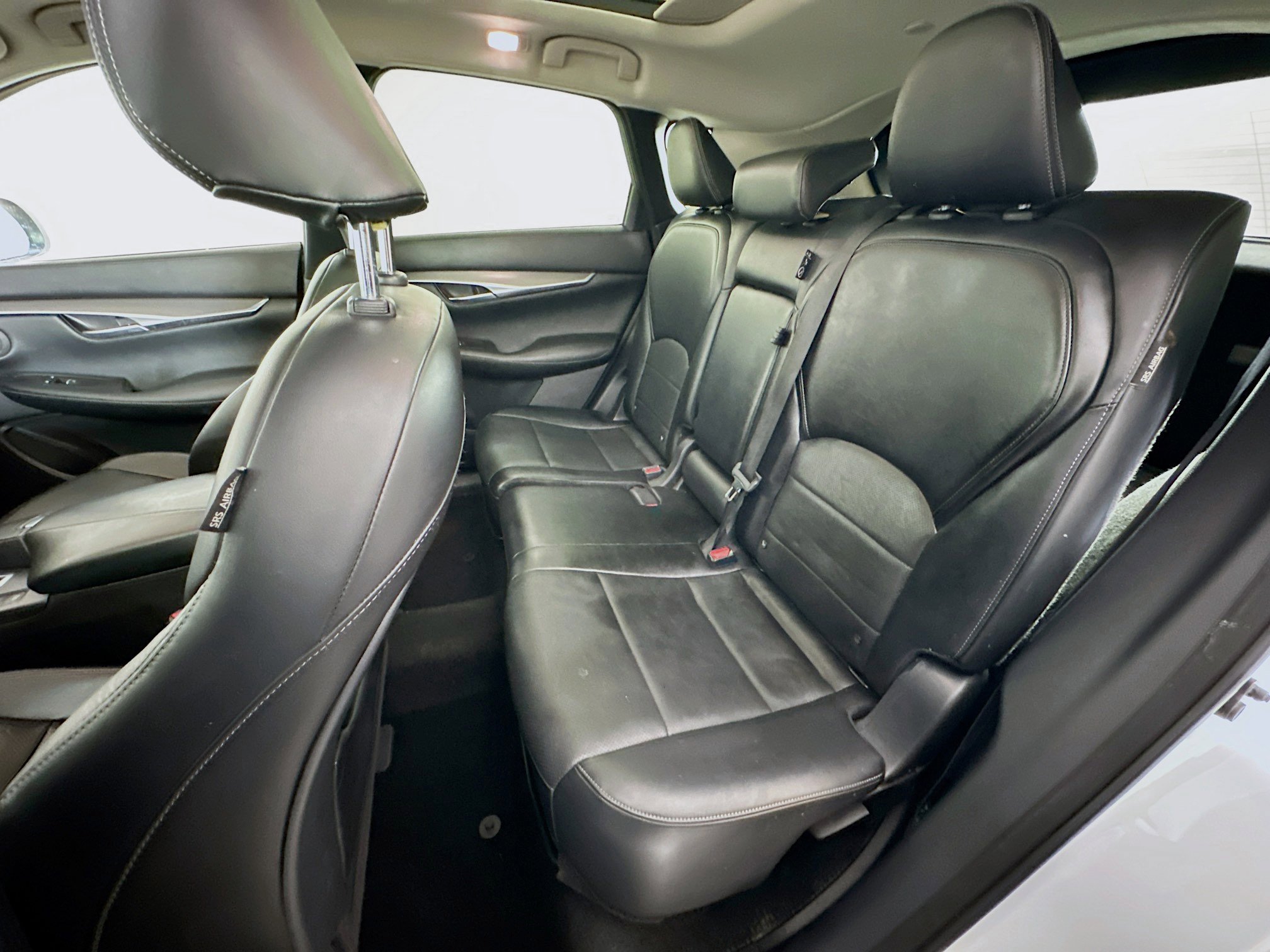 Used 2023 INFINITI QX50 Luxe FWD image 28