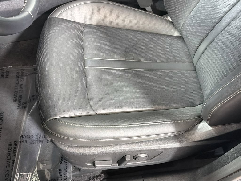 Used 2024 Kia Sorento S w/ Panoramic Sunroof Package FWD image 21