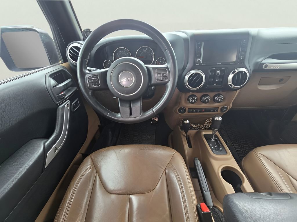 Used 2013 Jeep Wrangler Unlimited Sahara w/ Connectivity Group image 46