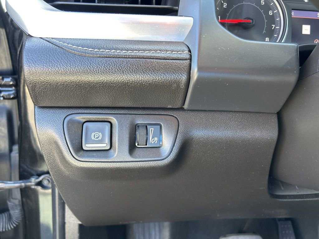 Used 2023 GMC Acadia SLE w/ Infotainment Package image 21