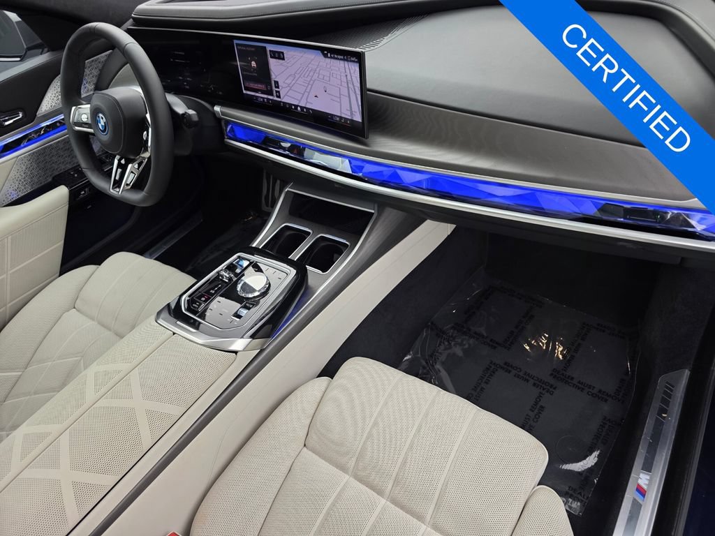 Used 2023 BMW i7 xDrive60 AWD/4WD image 29