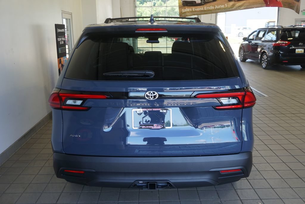 New 2026 Toyota Grand Highlander AWD image 17