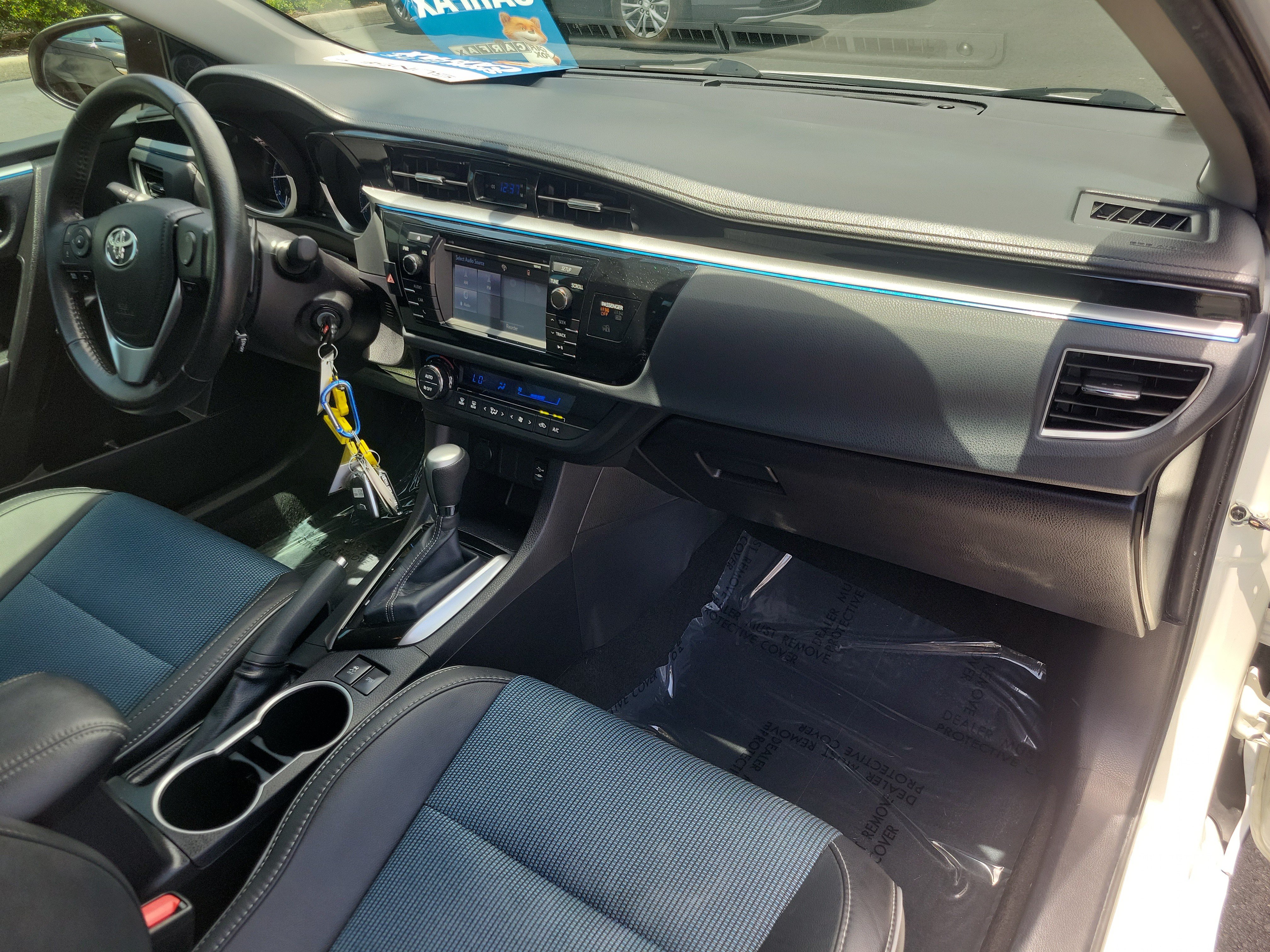 Used 2015 Toyota Corolla S FWD image 11