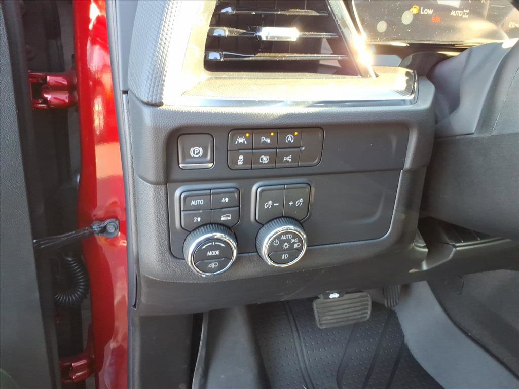 New 2026 Chevrolet Tahoe RST image 12