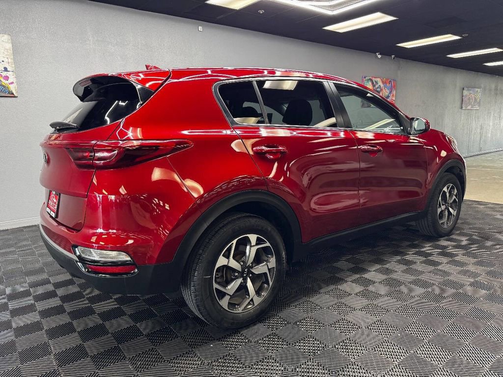 Used 2021 Kia Sportage LX image 15