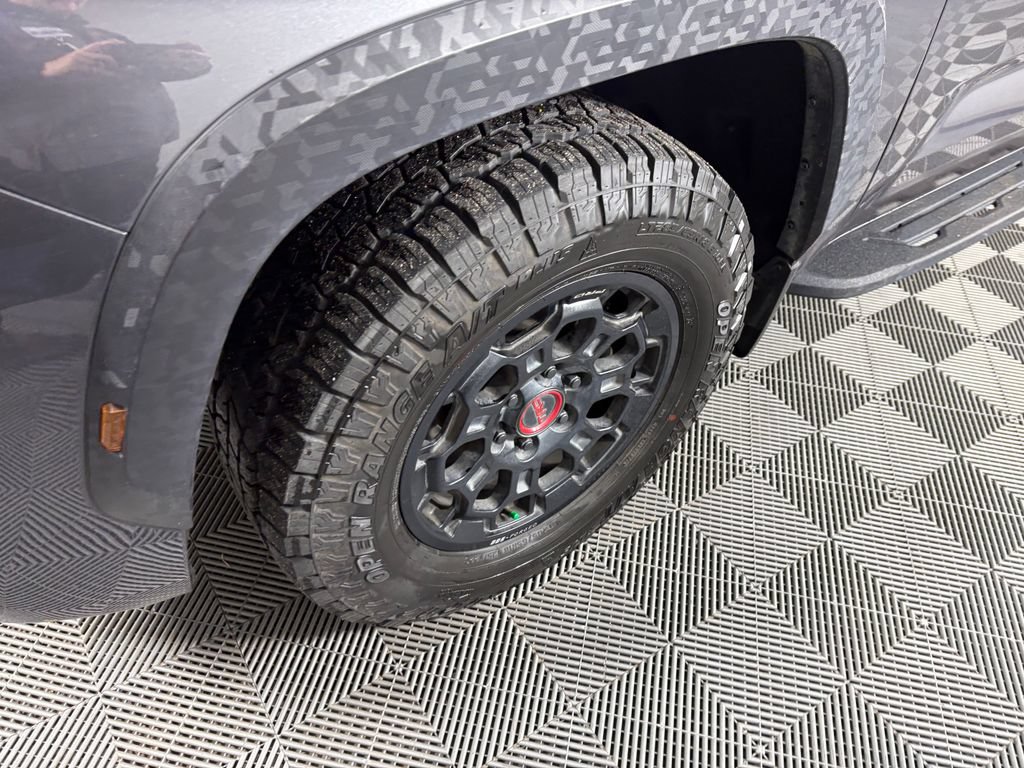 Used 2025 Toyota Sequoia TRD Pro AWD/4WD image 10