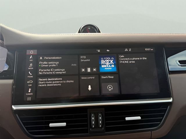 Used 2020 Porsche Cayenne S image 21