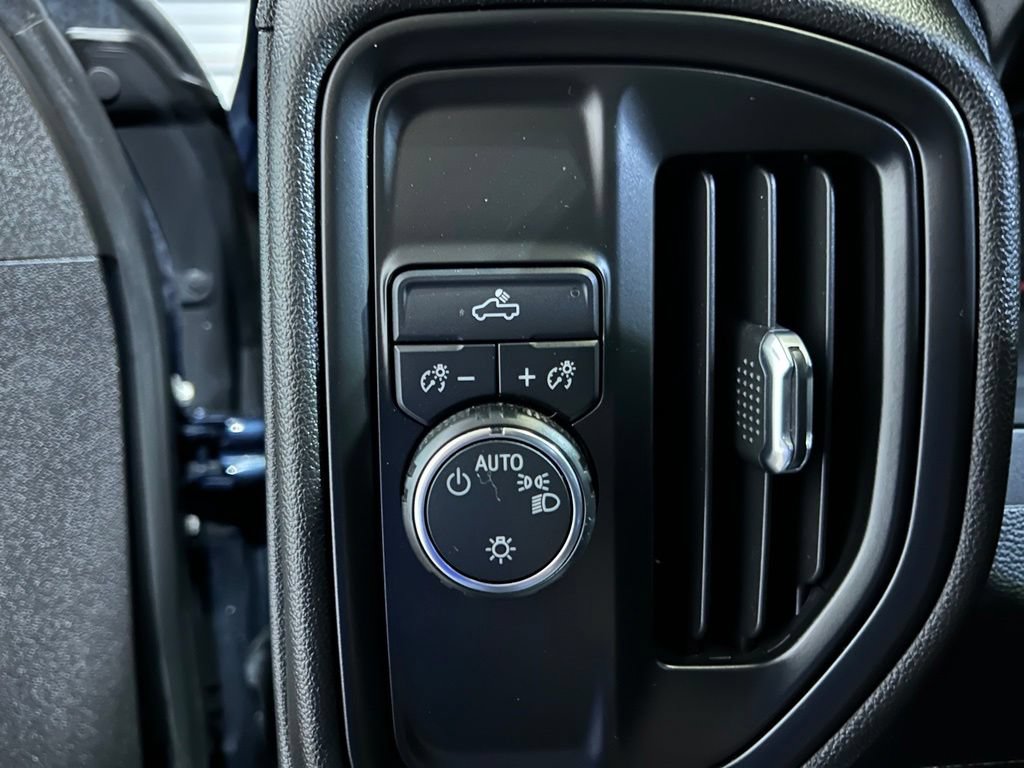 Used 2022 Chevrolet Silverado 1500 W/T w/ WT Convenience Package RWD image 16