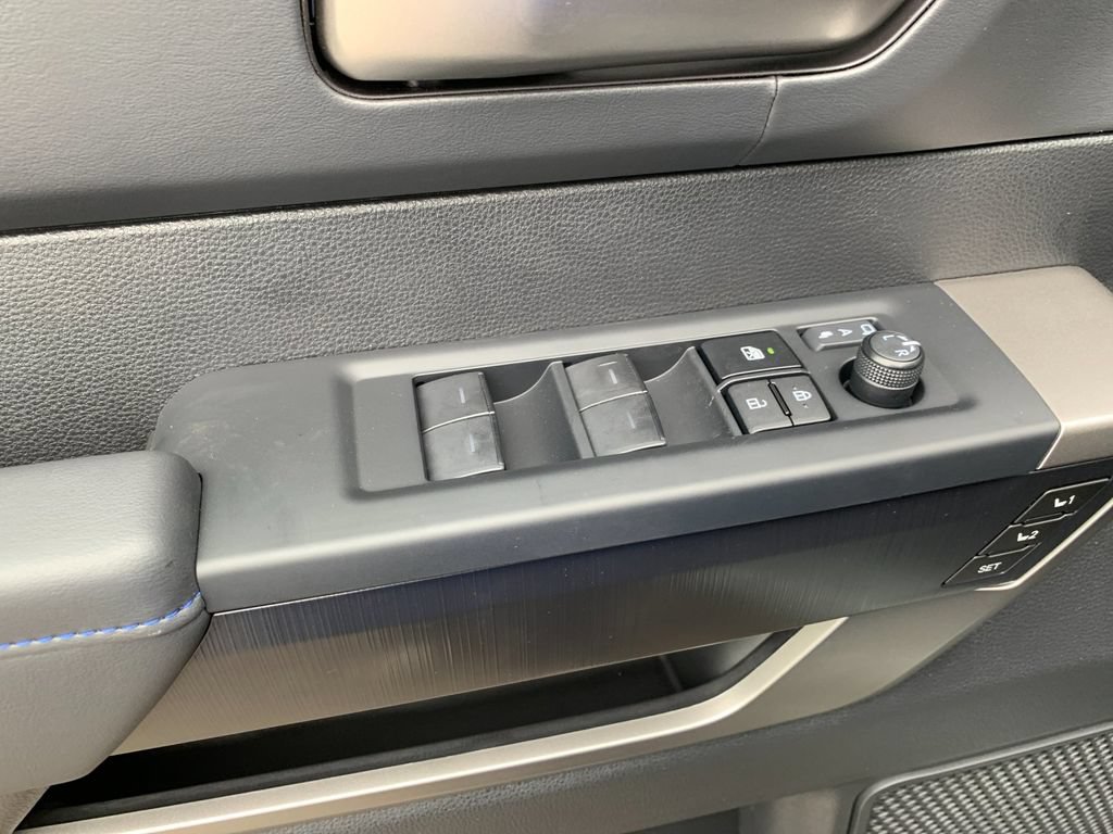 New 2026 Toyota Tundra Platinum AWD/4WD image 12