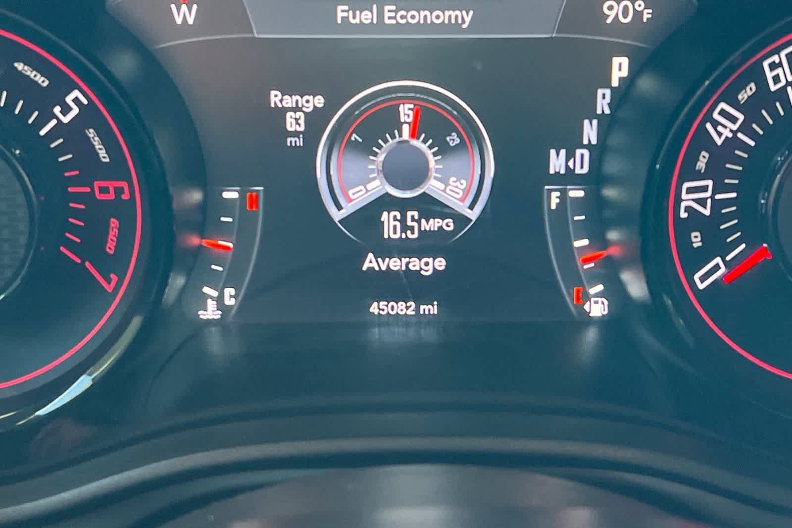 Used 2021 Dodge Challenger R/T w/ Driver Convenience Group RWD image 27