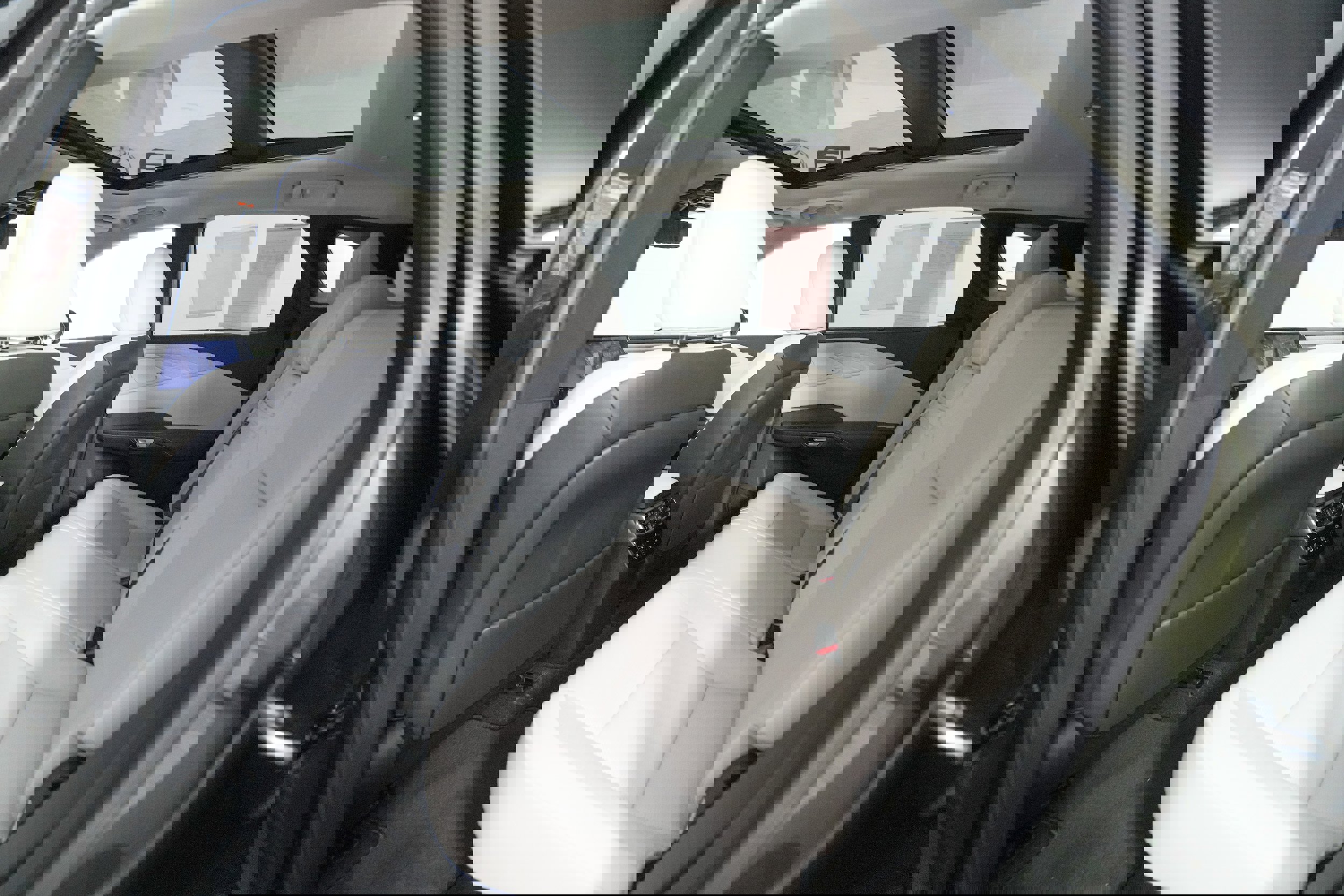 Certified 2025 Lexus RX 350 Luxury image 13