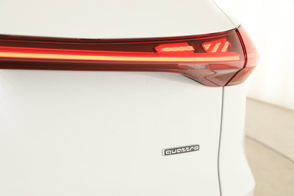 Certified 2025 Audi Q5 Prestige AWD/4WD image 37