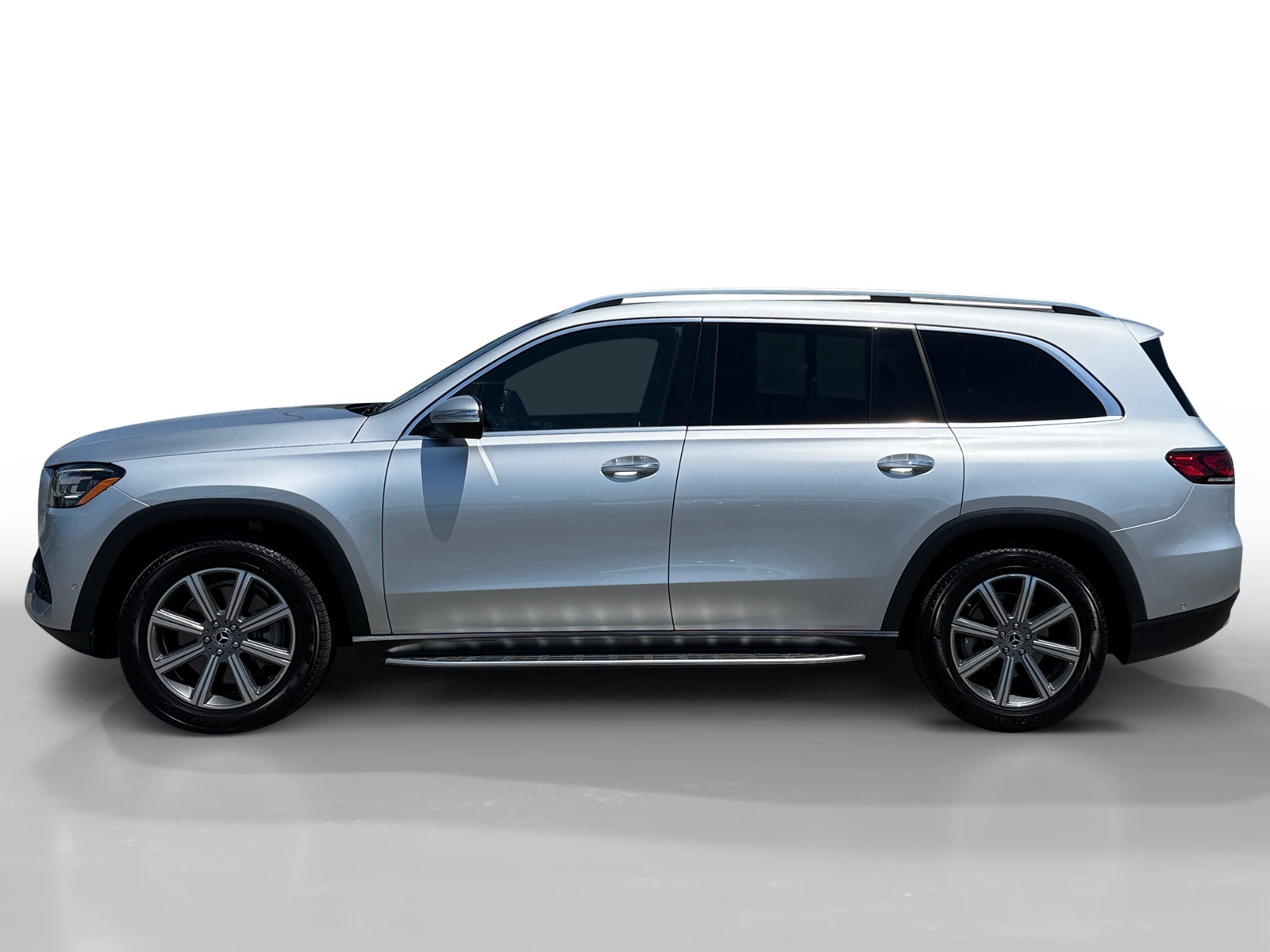 Used 2020 Mercedes-Benz GLS 450 4MATIC image 2