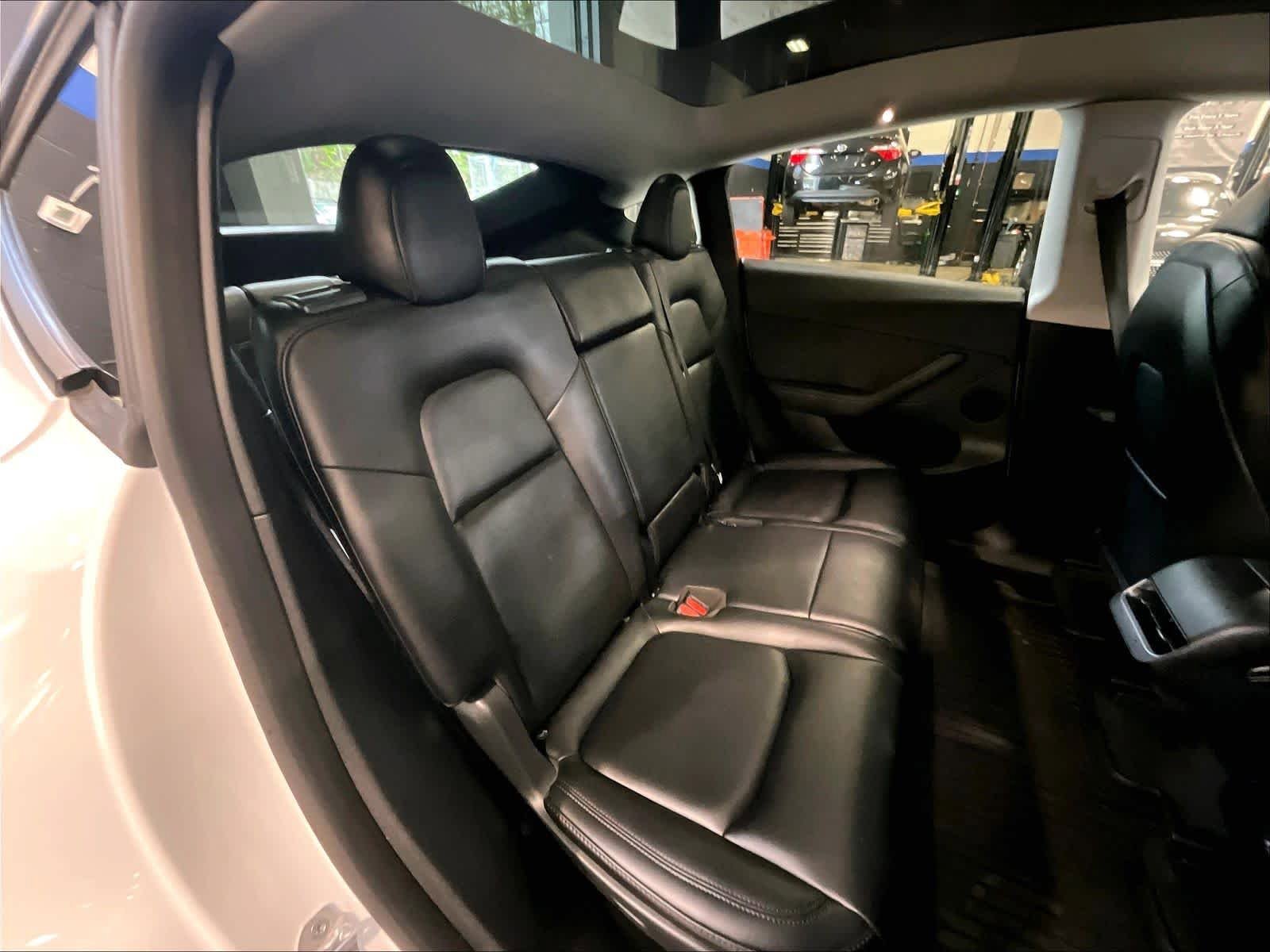 Used 2023 Tesla Model Y AWD image 16