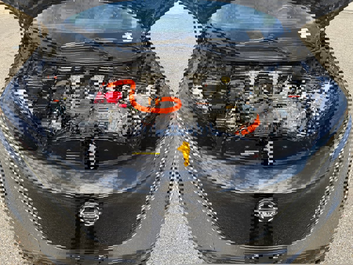 Used 2015 Tesla Model S 70 image 19