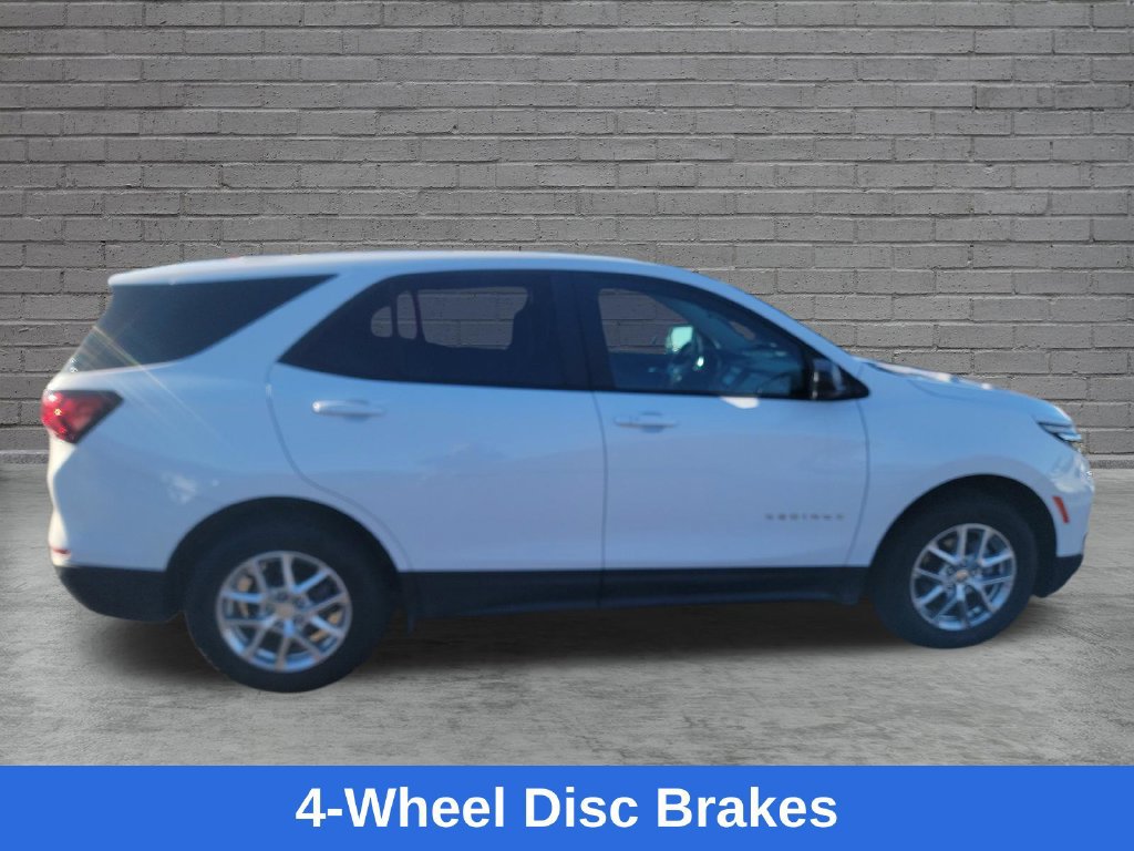 Used 2024 Chevrolet Equinox LS w/ LS Convenience Package AWD/4WD image 10