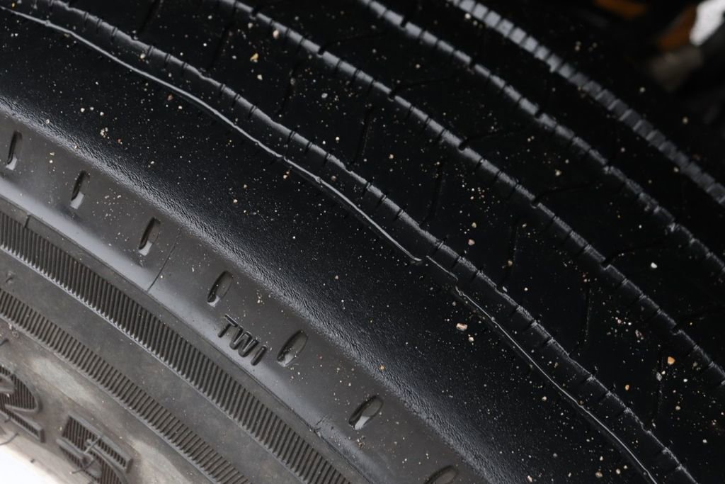 Used 2024 Ford F550 4x4 Crew Cab Super Duty image 45