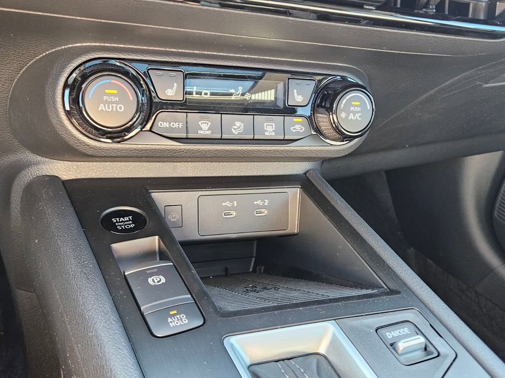 New 2026 Nissan Kicks SV w/ SV Premium Package image 19