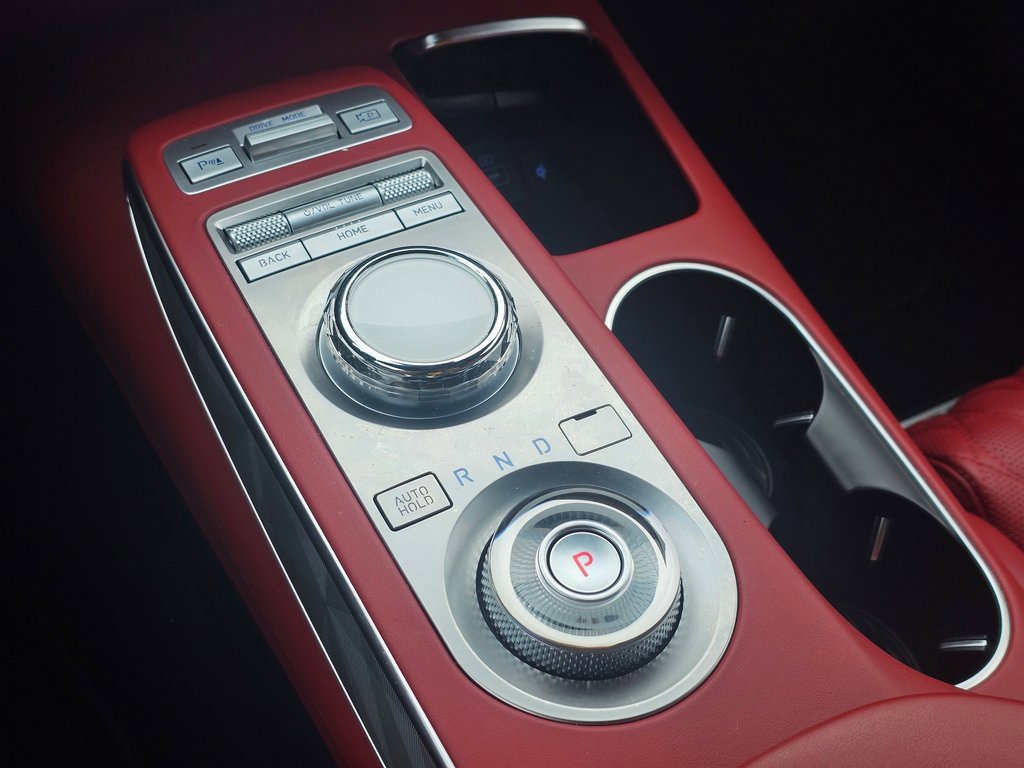 Certified 2025 Genesis GV70 3.5T Sport w/ Sport Advanced Package image 19