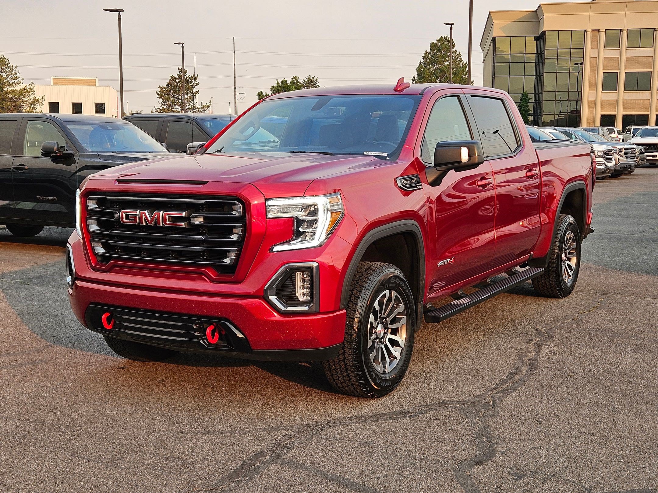 Used 2021 GMC Sierra 1500 AT4 AWD/4WD image 11