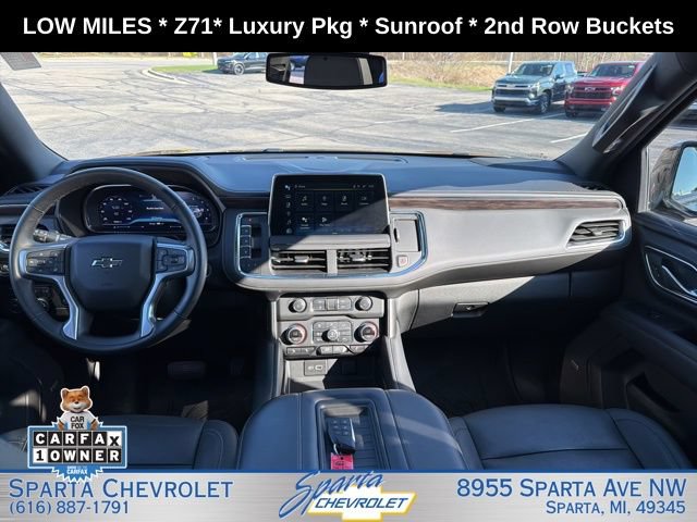 Used 2024 Chevrolet Tahoe Z71 w/ Luxury Package AWD/4WD image 18
