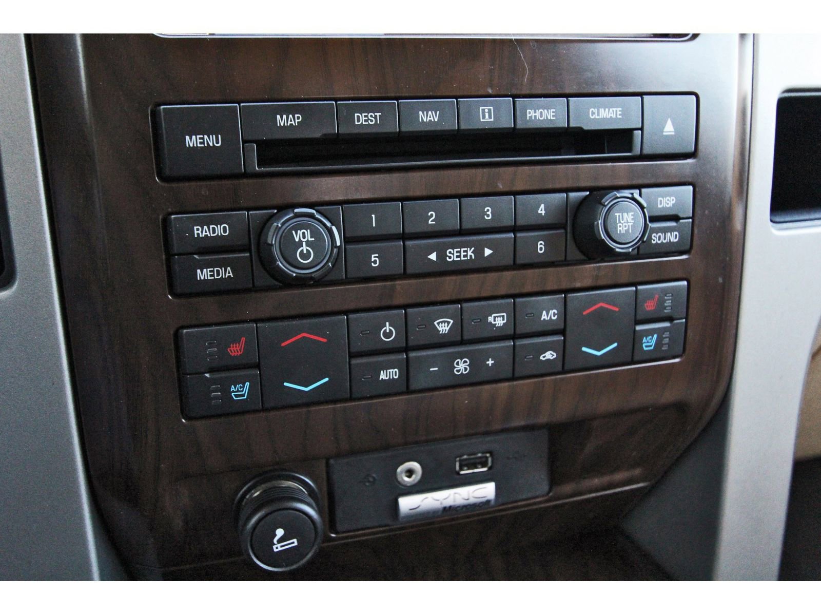 Used 2012 Ford F150 Lariat w/ Lariat Plus Pkg image 25