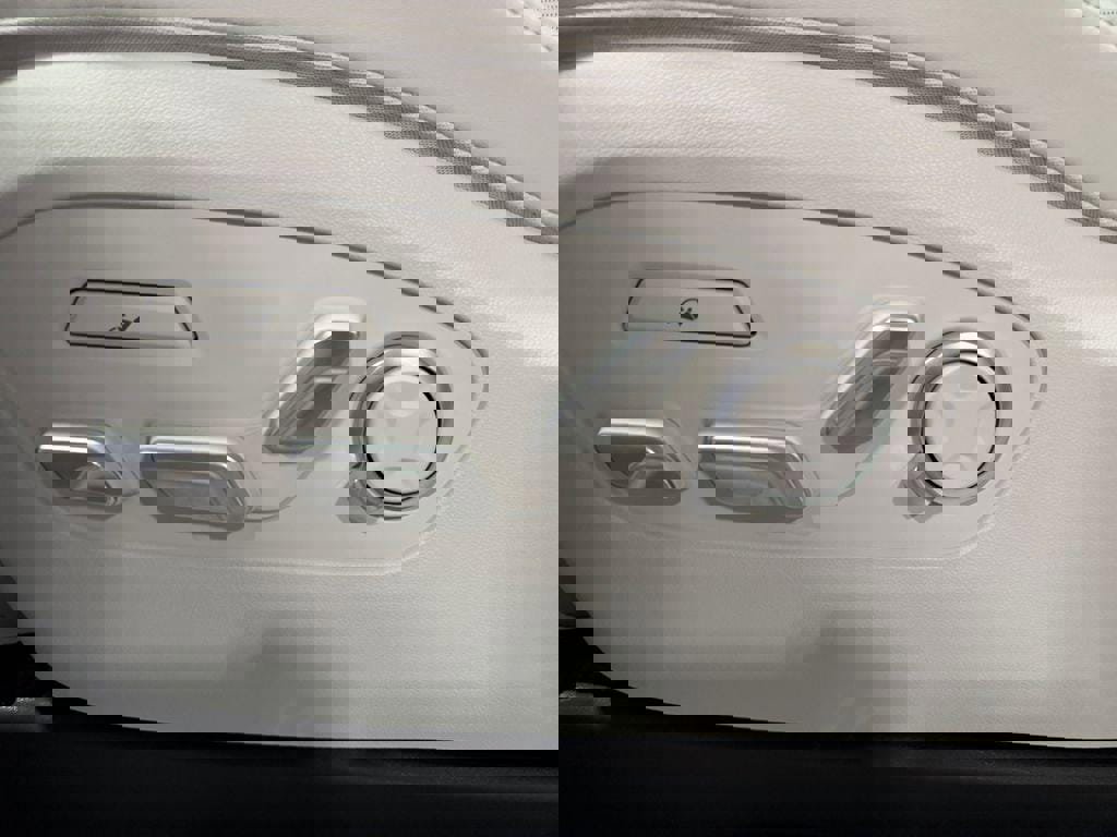 New 2026 Hyundai Ioniq 9 Calligraphy image 11