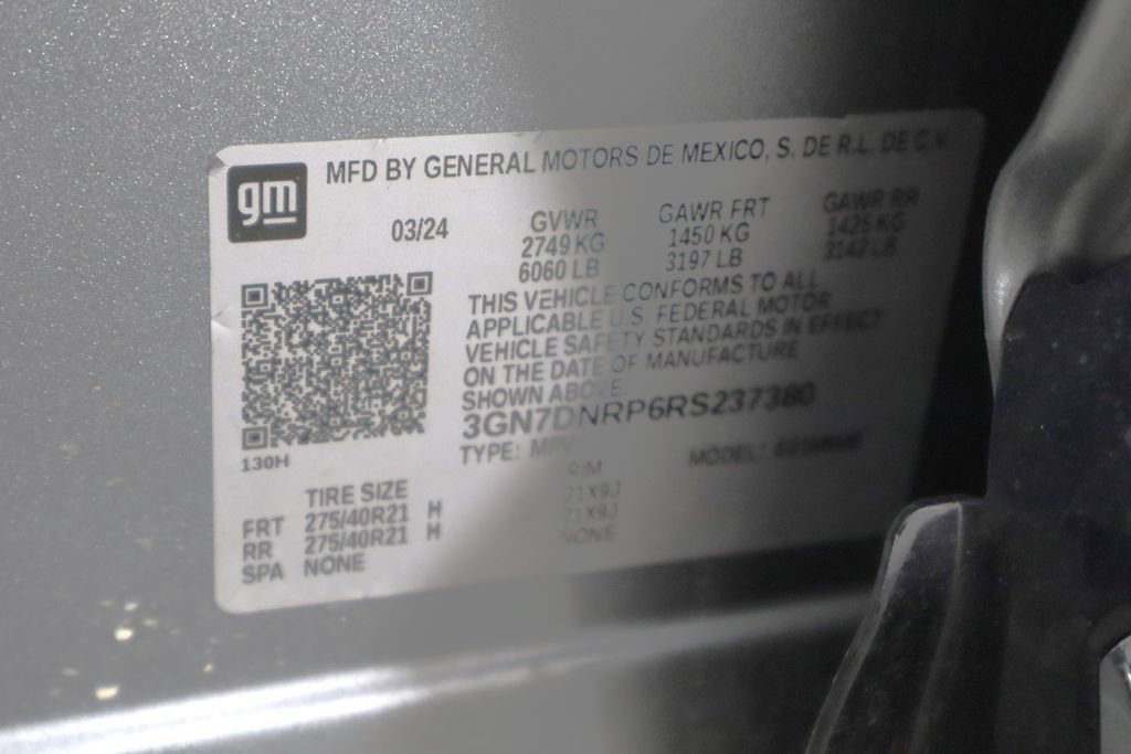 Used 2024 Chevrolet Equinox EV RS FWD image 43