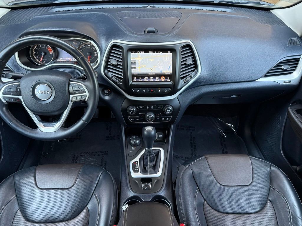 Used 2016 Jeep Cherokee Limited w/ Luxury Group AWD/4WD image 19