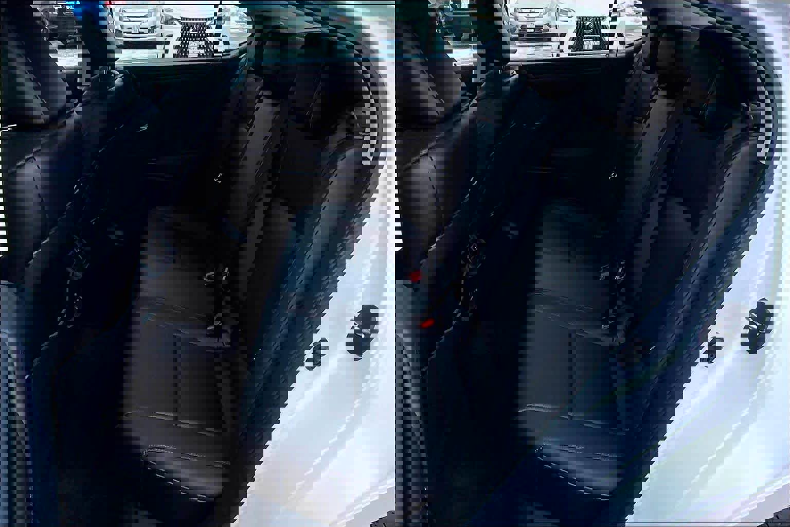 Certified 2025 Lexus ES 350 w/ Premium Package image 21