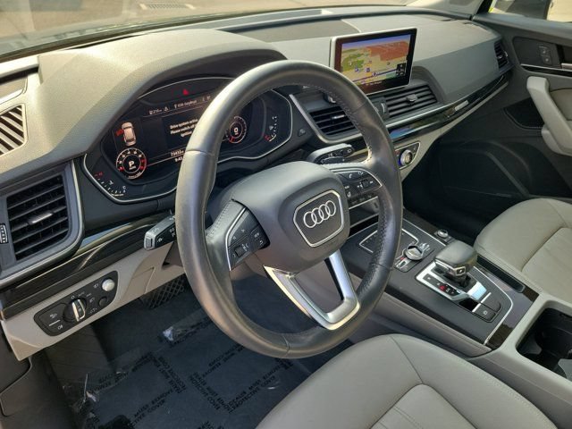 Used 2019 Audi Q5 Prestige w/ Prestige Package AWD/4WD image 17