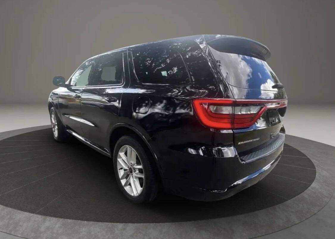 Used 2023 Dodge Durango GT image 27