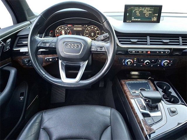 Used 2017 Audi Q7 3.0T Premium Plus w/ Premium Plus Package image 13
