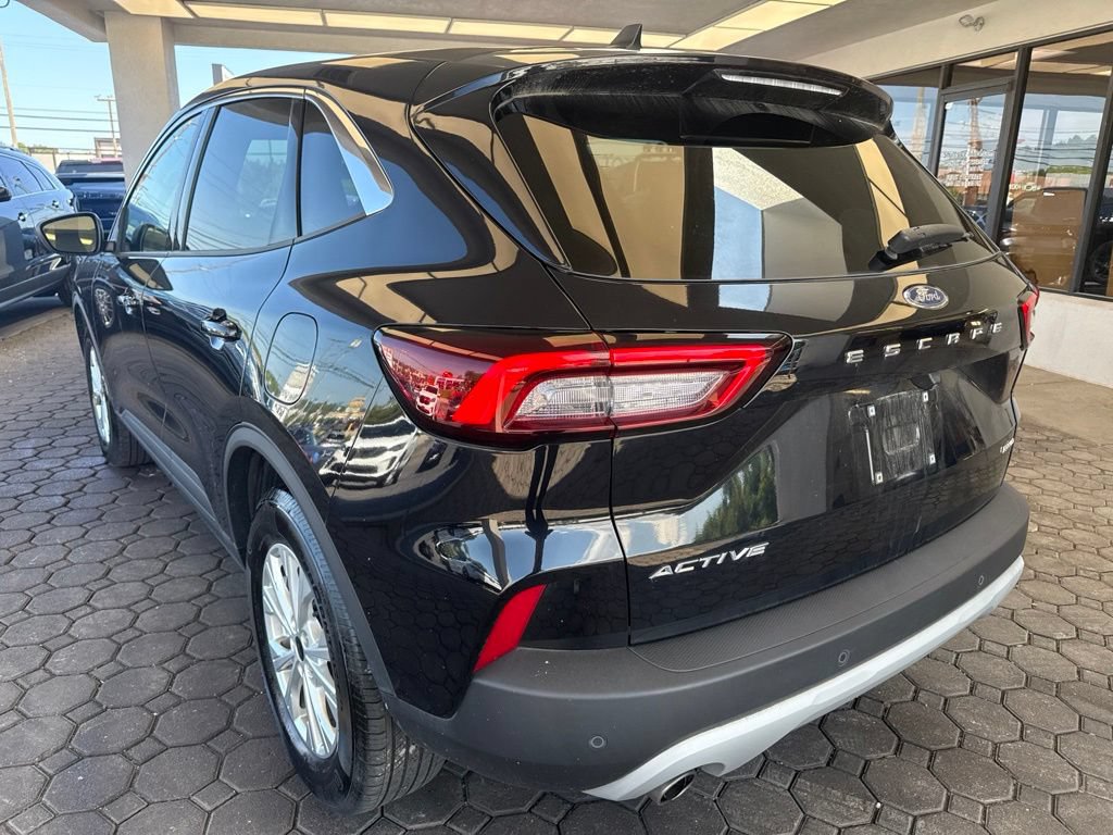 Certified 2023 Ford Escape Active w/ Tech Pack #1 AWD/4WD image 8