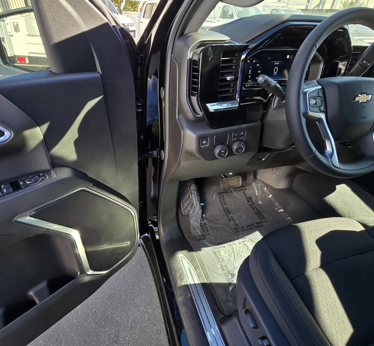 Used 2025 Chevrolet Silverado 1500 LT w/ Safety Package image 42