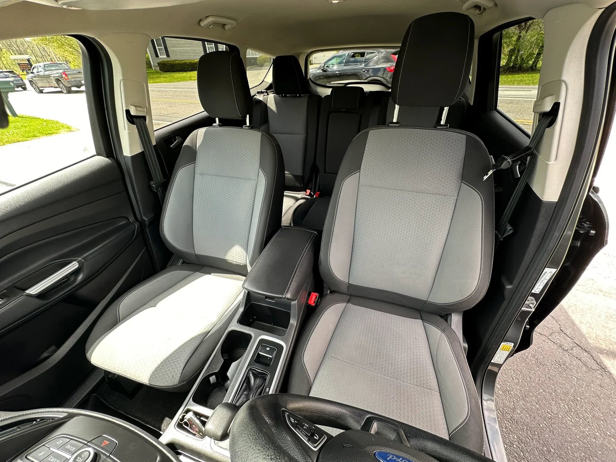 Used 2019 Ford Escape SE AWD/4WD image 14