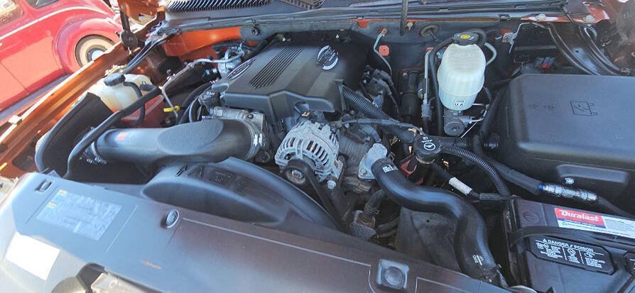 Used 2005 Chevrolet Avalanche 2500 w/ Preferred Equipment Group AWD/4WD image 15