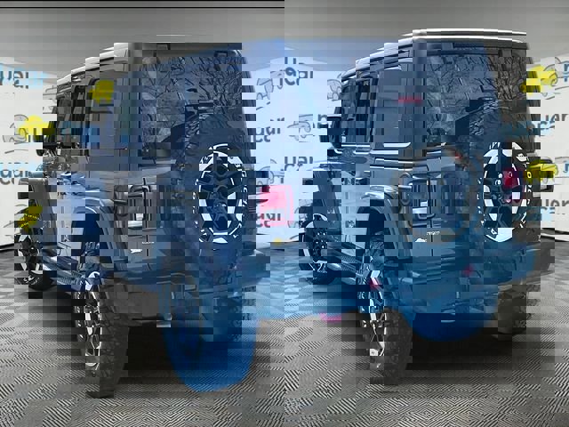 Used 2021 Jeep Wrangler Unlimited Rubicon w/ Dual Top Group image 2