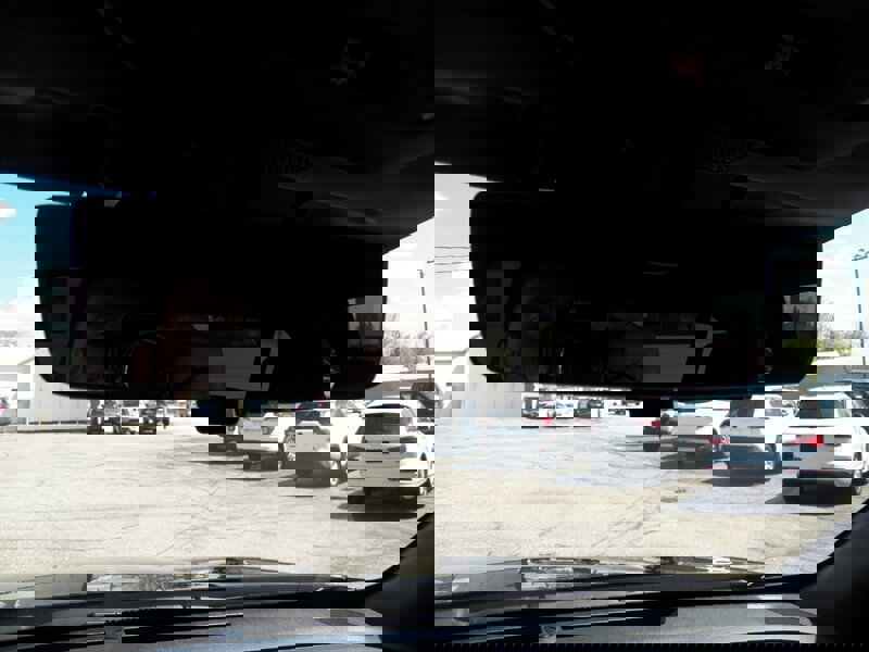 Used 2025 Subaru Forester Touring w/ Popular Package - Touring AWD/4WD image 21