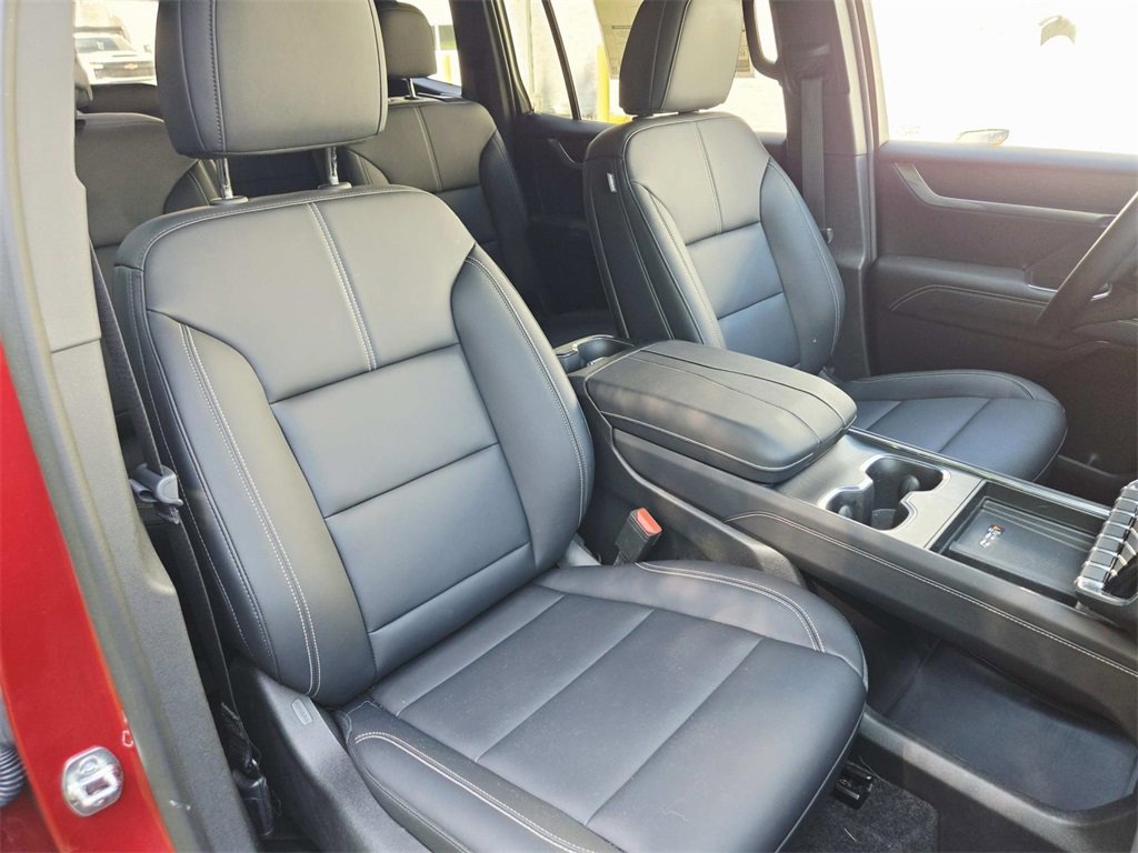 New 2025 GMC Acadia Elevation w/ Elevation Premium Package image 17