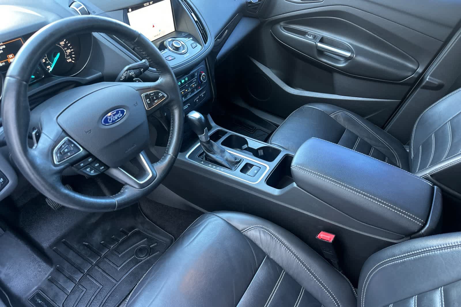 Used 2017 Ford Escape Titanium AWD/4WD image 11