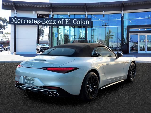Used 2023 Mercedes-Benz SL 43 AMG image 3