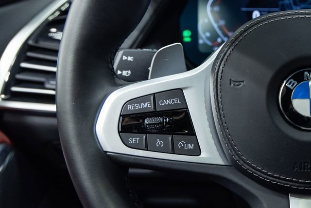 Used 2022 BMW X6 xDrive40i w/ M Sport Package image 15