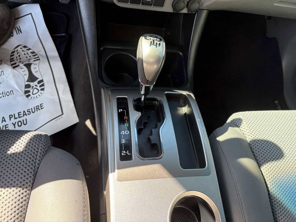 Used 2015 Toyota Tacoma PreRunner image 29